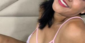 ebony girls know how to have fun on erotic live webcams